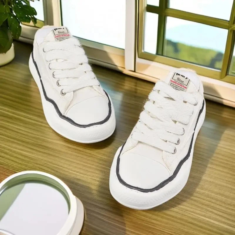 

Ретро-кроссовки на массивной подошве, с лоскутным дизайном, универсальные на каждый день, утепленные.