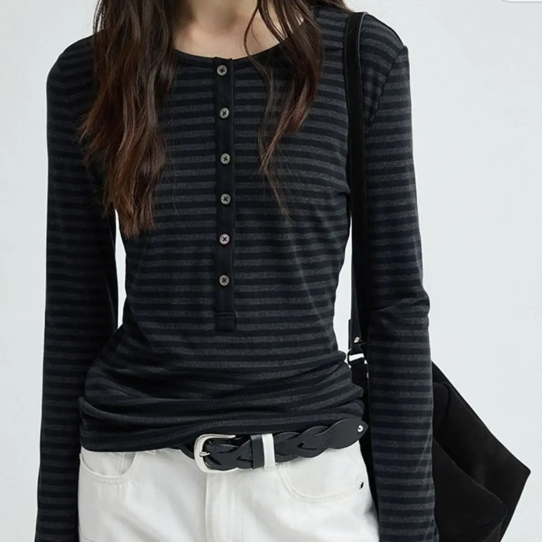 

Onalippa American Stretchy Versatile Contrasting Striped Henley Collar Button Up Shoulder Long Sleeved T-shirt Base Shirt Top