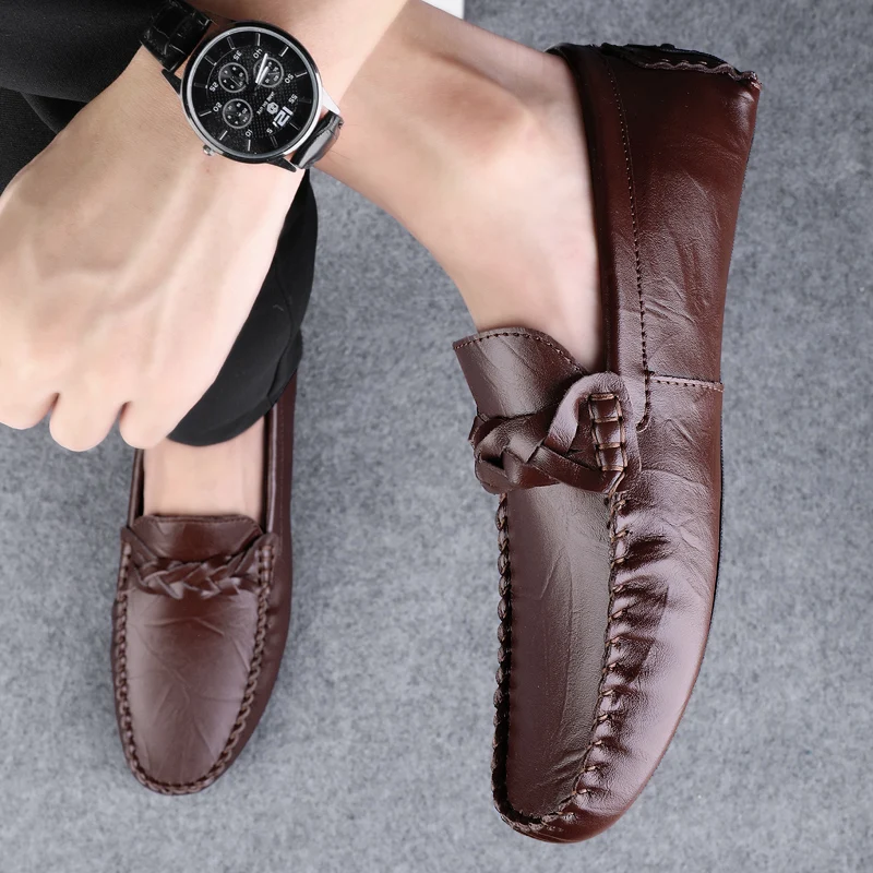 

Удобные мужские лоферы ручной работы, модная весенне-осенняя повседневная обувь, новая модная мужская обувь на плоской подошве для вождения, мокасины без шнуровки, мужская прогулочная обувь