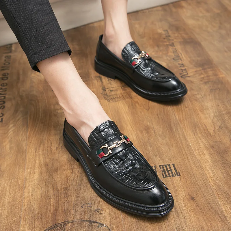 New Design Fashion Black Shoes for Men Pointed Toe Dress Luxury Man Dress Shoes Slip-on Leather Casual Shoes Zapatos De Vestir