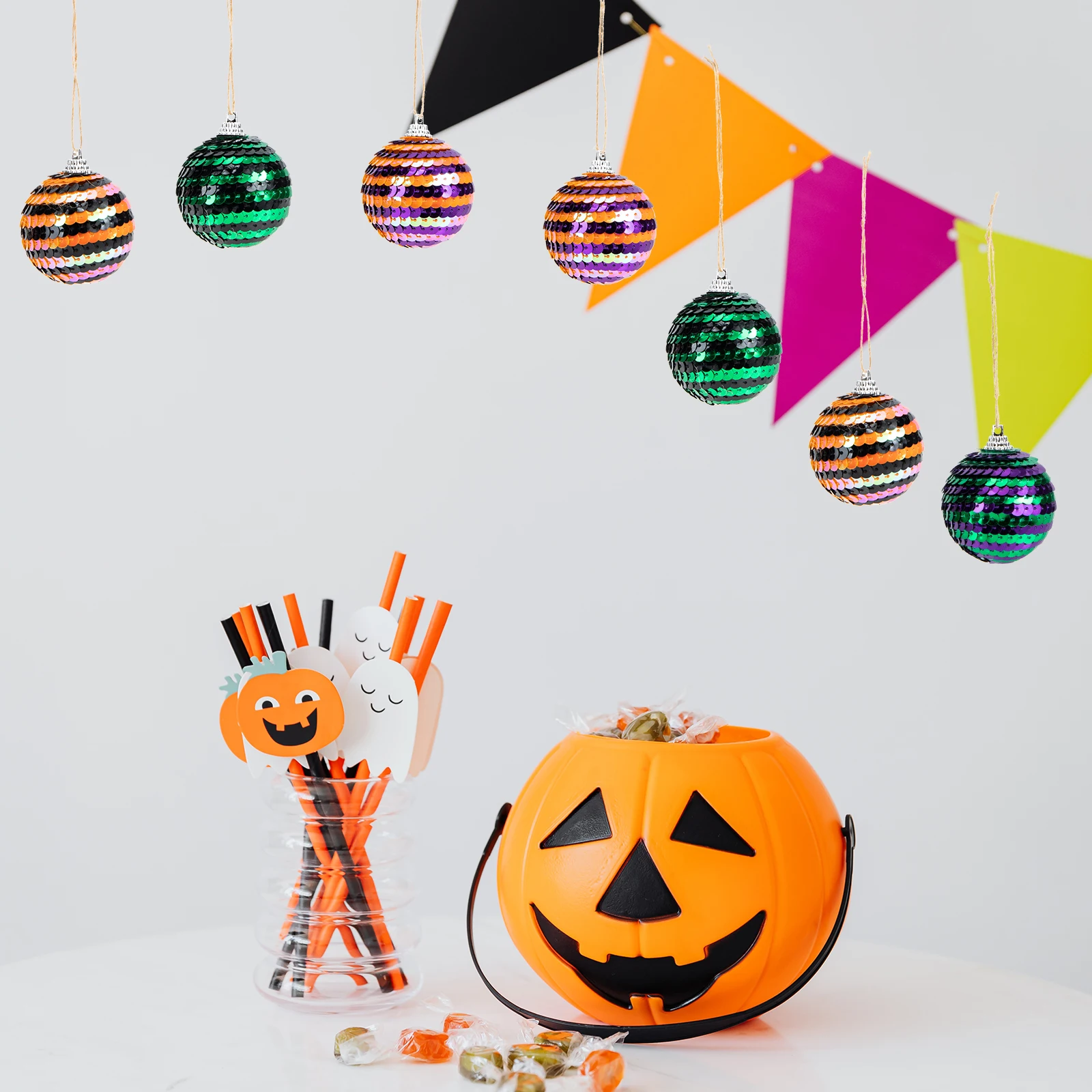 

16Pcs Halloween Hanging Balls Sequins Decorative Pendants Party Decorations Wall Ornaments Indoor Outdoor Festival Supplies