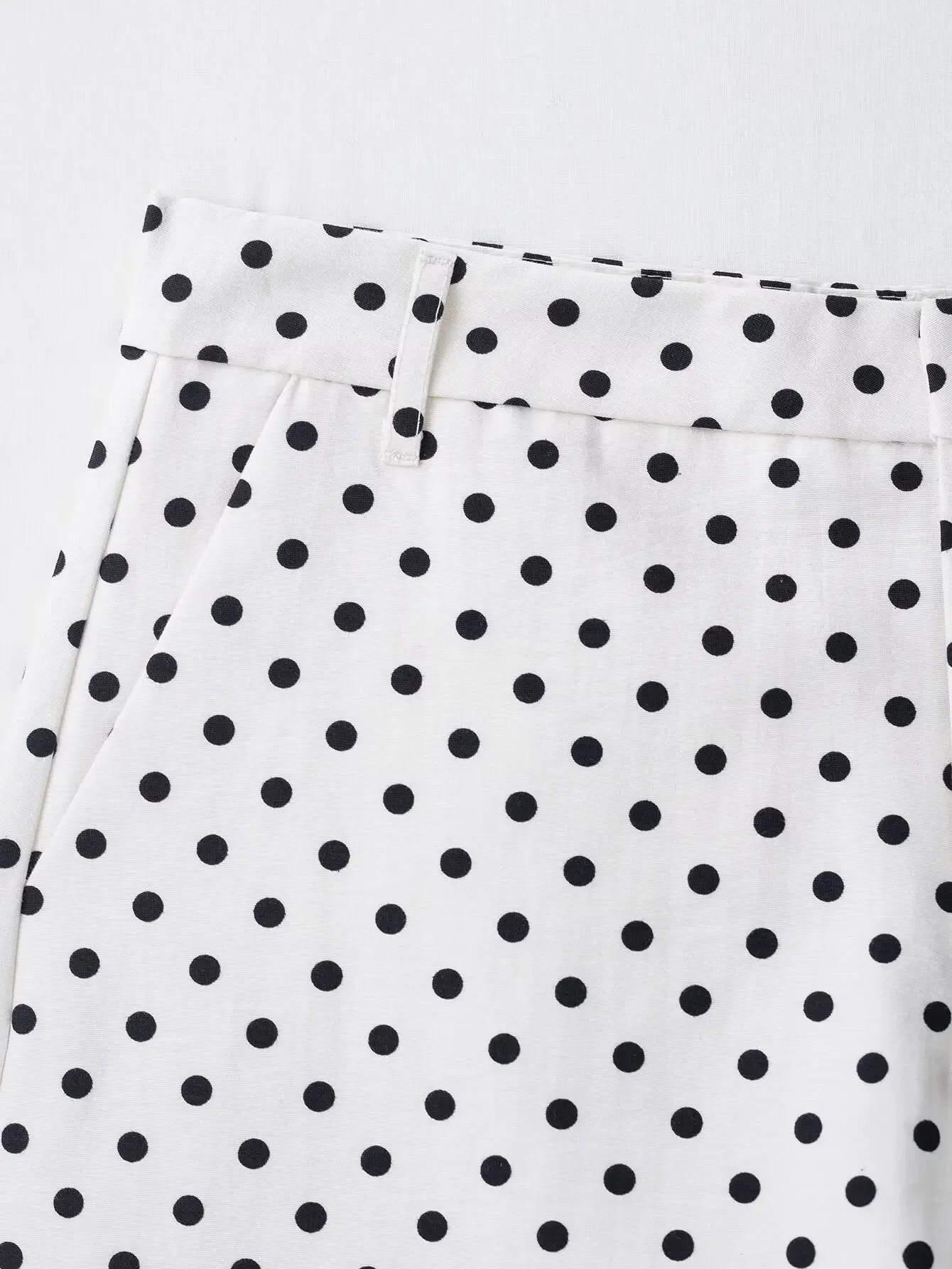 Damen-Set mit Polka Dots, 2-teilig, lässig, Stehkragen, langärmliges Crop-Top und Shorts mit hoher Taille, Outfit, Frühlingsmode, Streetwear – Detail 16