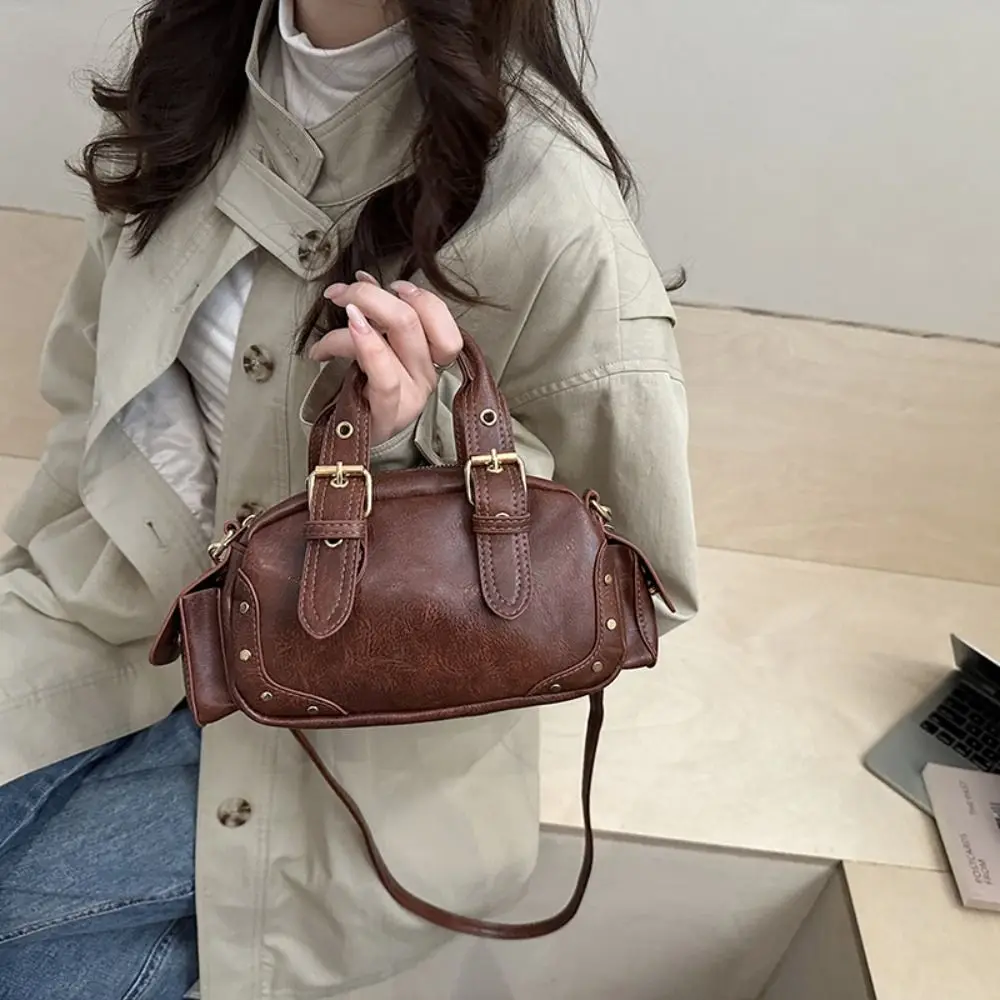 Portable Y2K Retro Rivet Shoulder Bag Pu Leather Fashion Vintage Underarm Bag Korean Handbag Armpit Bag Shopping