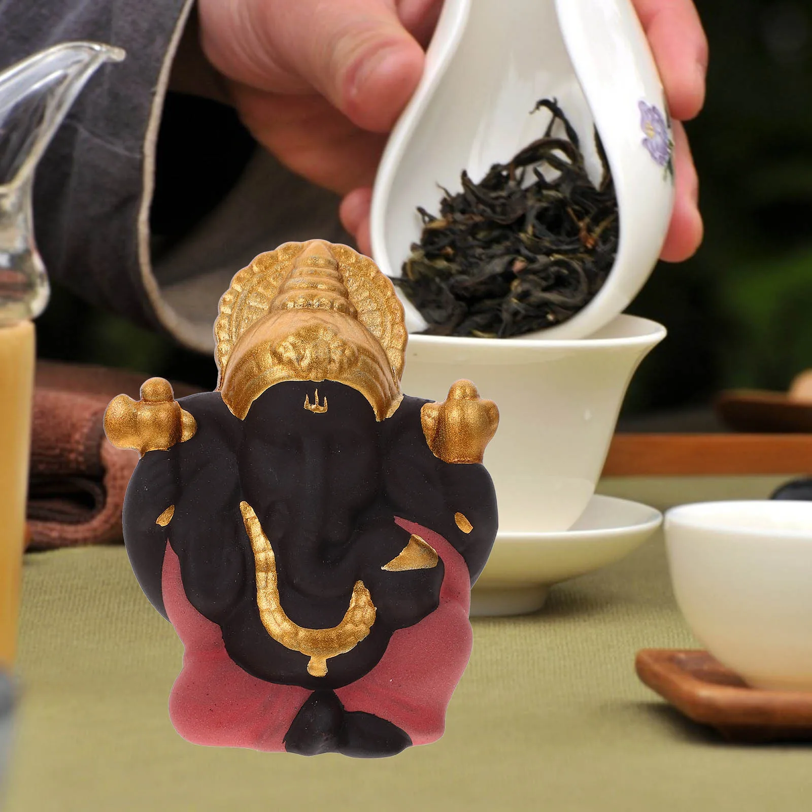 

Mini Ganesha Tea Pet Ornament Home Ganesha Ornament Red Clay Figurine Car Ceramic Sculpture Home Decor Elephant Crafts