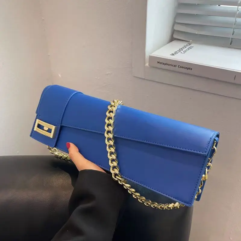 

2025 Fashionable and simple baguette bag with a single-shoulder retro chain is unique, beautiful and versatile