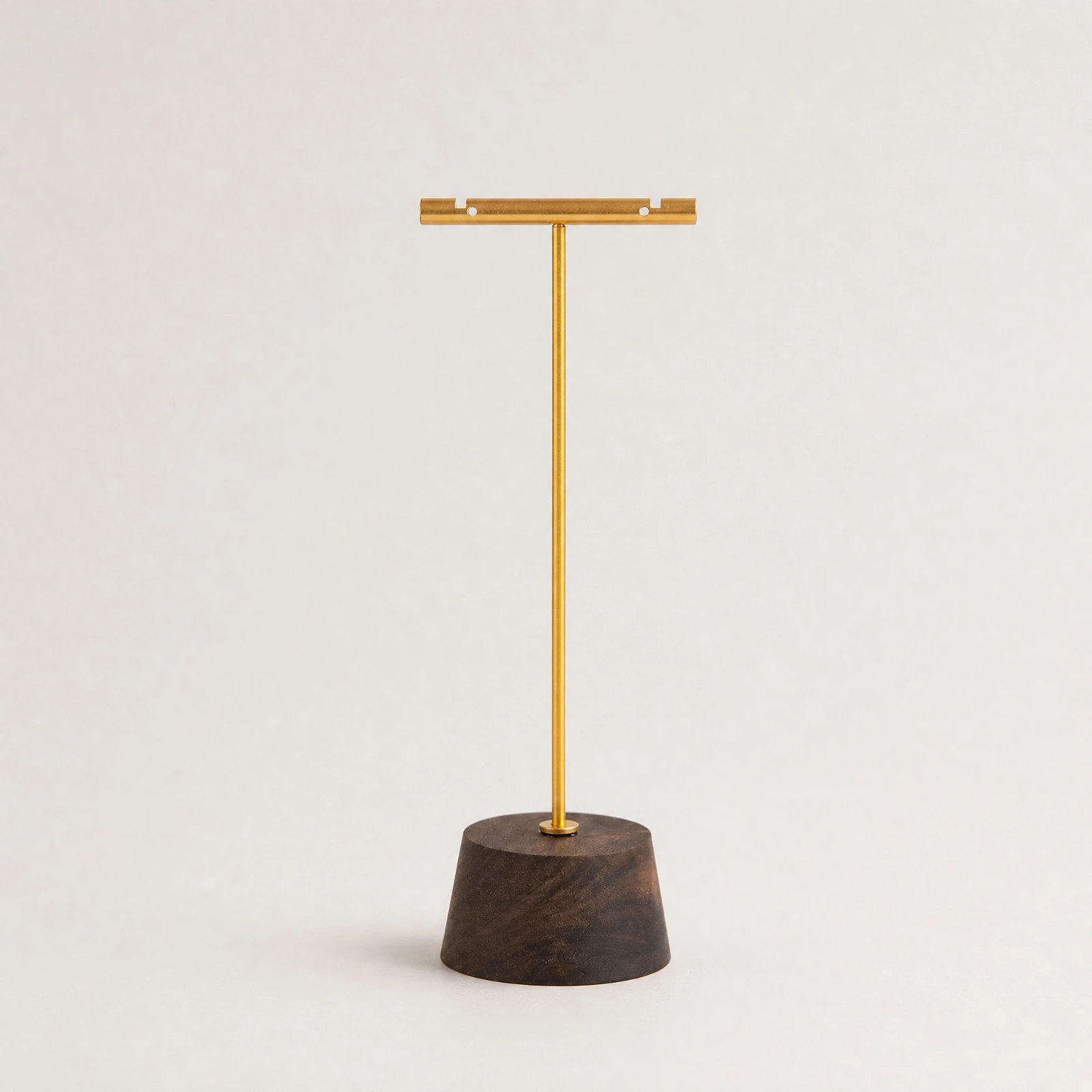 Wooden Jewelry Display Stand Decorative Jewelry Display Stand with Stable Base Necklace Holder Elegant Tangle-Untangled