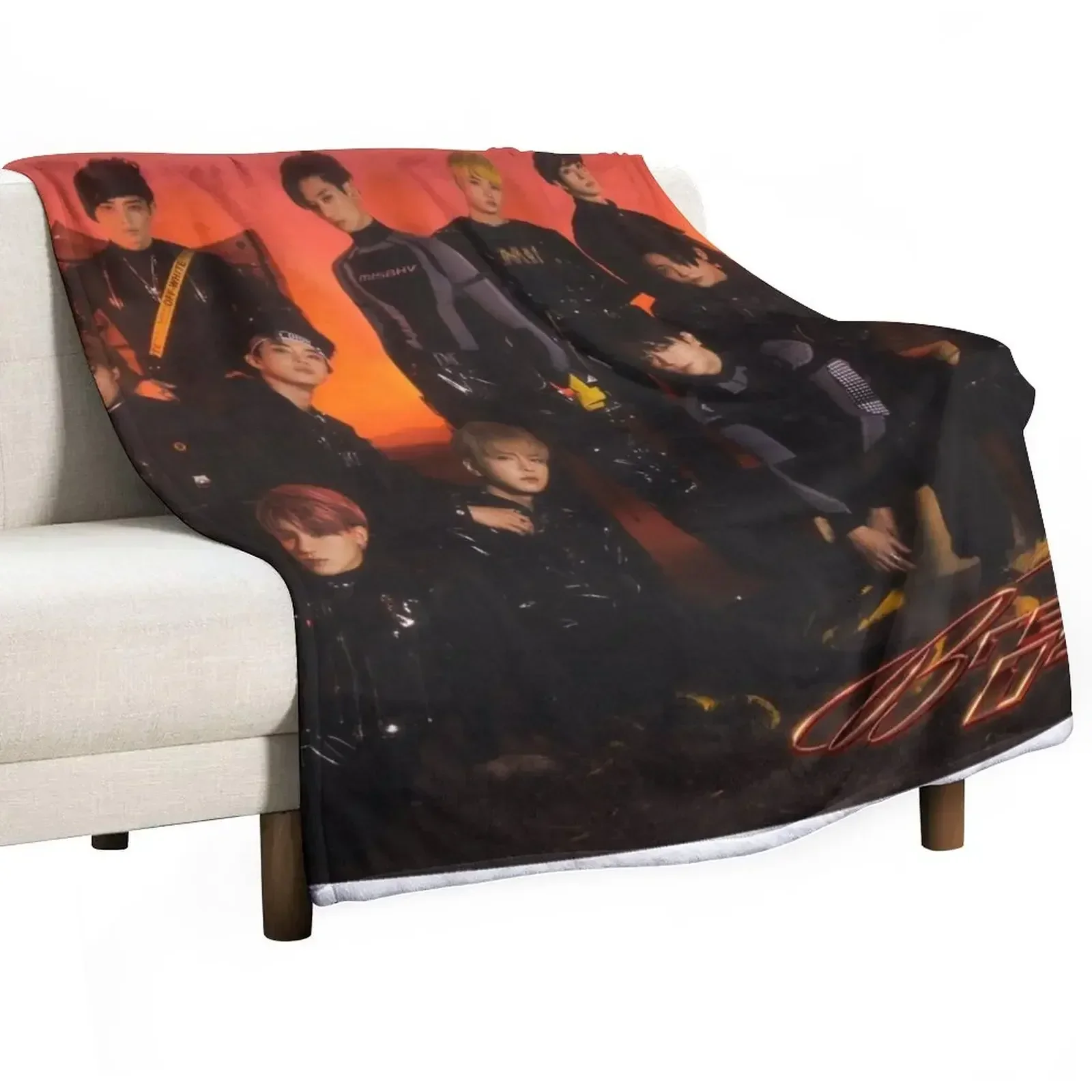 

the boyz Throw Blanket Sofa Quilt Thin Flannel Vintage Blankets