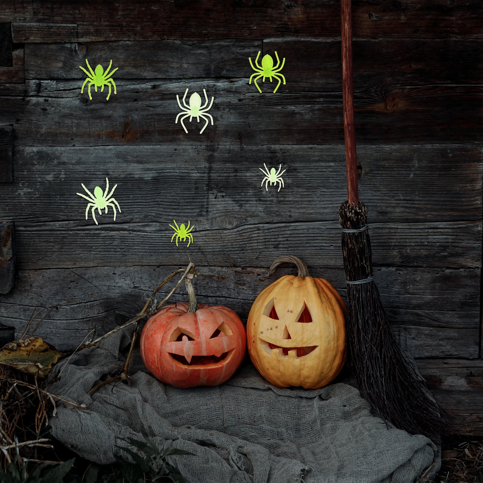 

200 Pcs Mini Spider Toys Realistic Plastic Fake Spiders Colorful Small Halloween Decorations