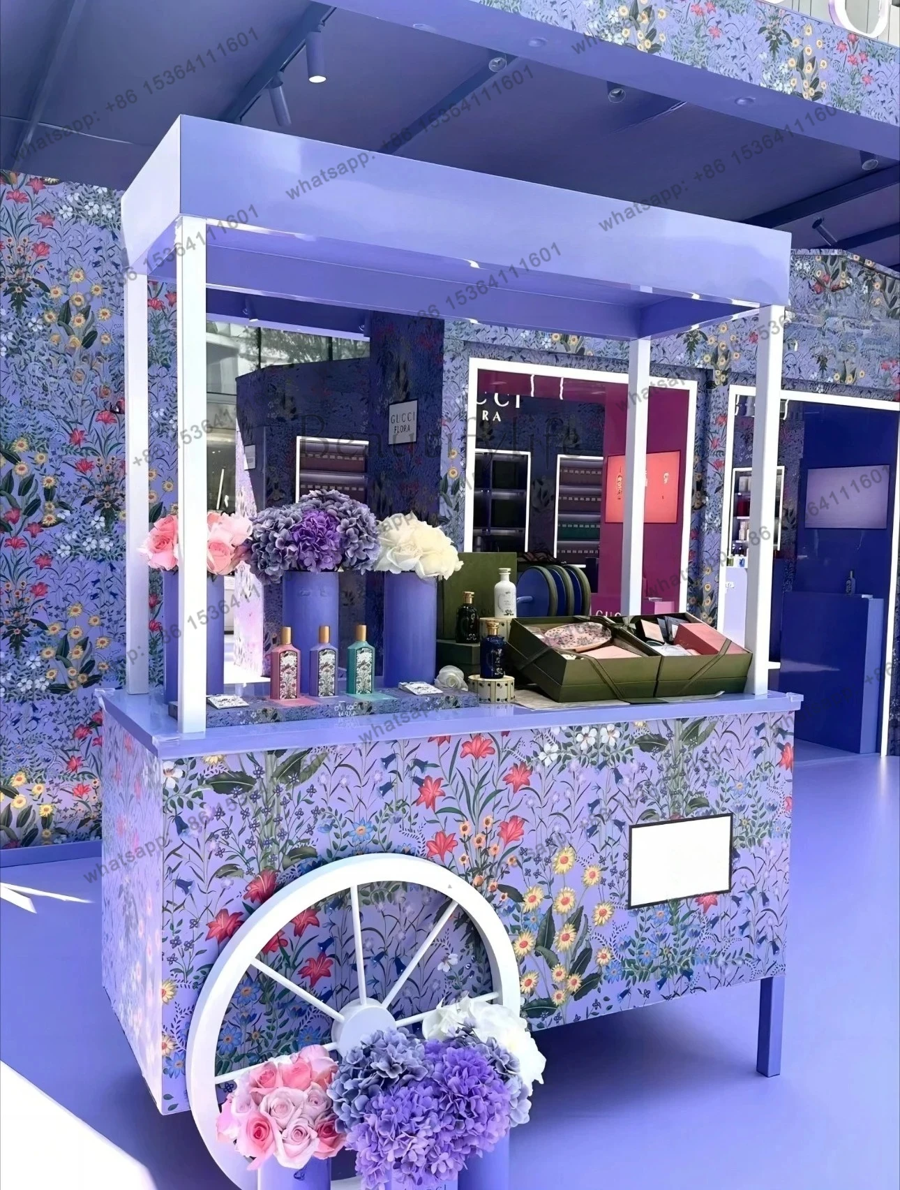 

Mobile display car, shopping mall custom wrought iron sales car, commercial multi-function cart