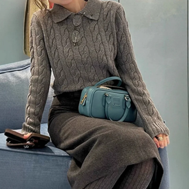 

Высококачественный маленький круглый шерстяной шарф/дизайн с воротником-стойкой, уникальный и нежный, двусторонний, вязаный в университетском стиле.