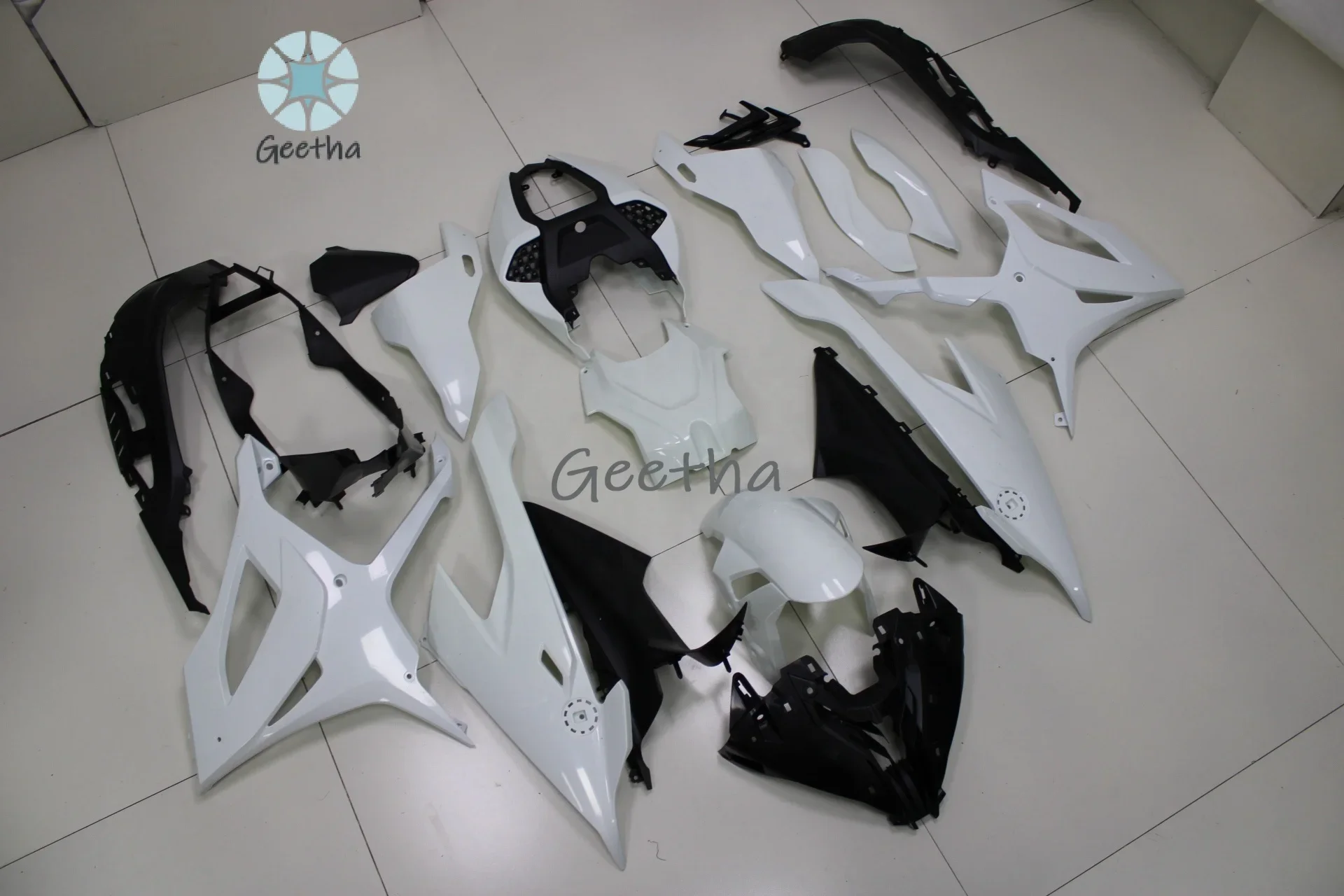 

For REALZION Motorcycle Racing Wholesale Customized Fairings Kit ABS Plastic High Quality For BMW S1000RR 2019