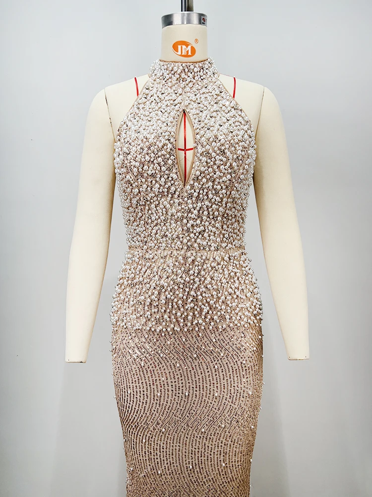 VC Vestido largo halter con cuentas beige sin mangas de lujo con detalle recortado Vestido de sirena para fiesta Galas