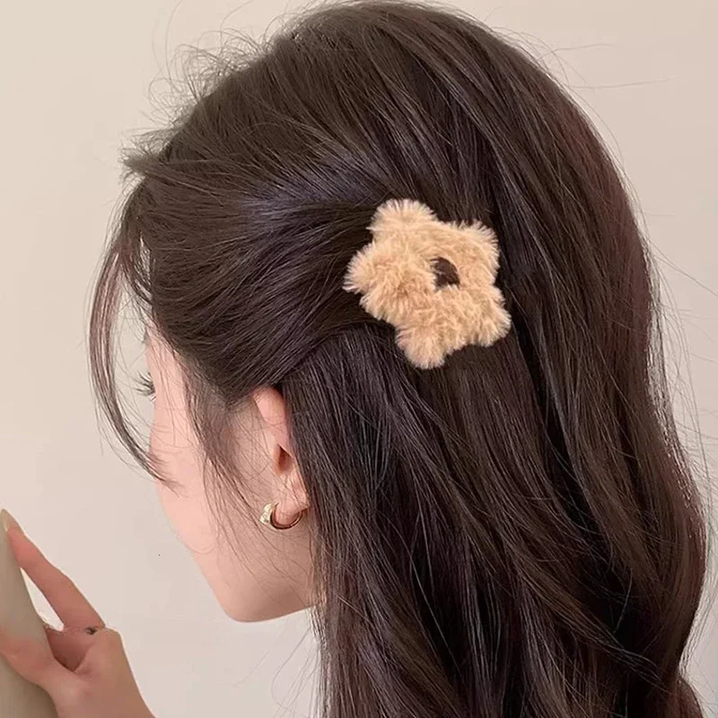 1/4pcs Y2K Girls Sweet Fluffy Star Hairpin Kids Faux Fur Bobby Pin Solid Color Pentagram Hair Clip Cute Side Hair Gril for Women