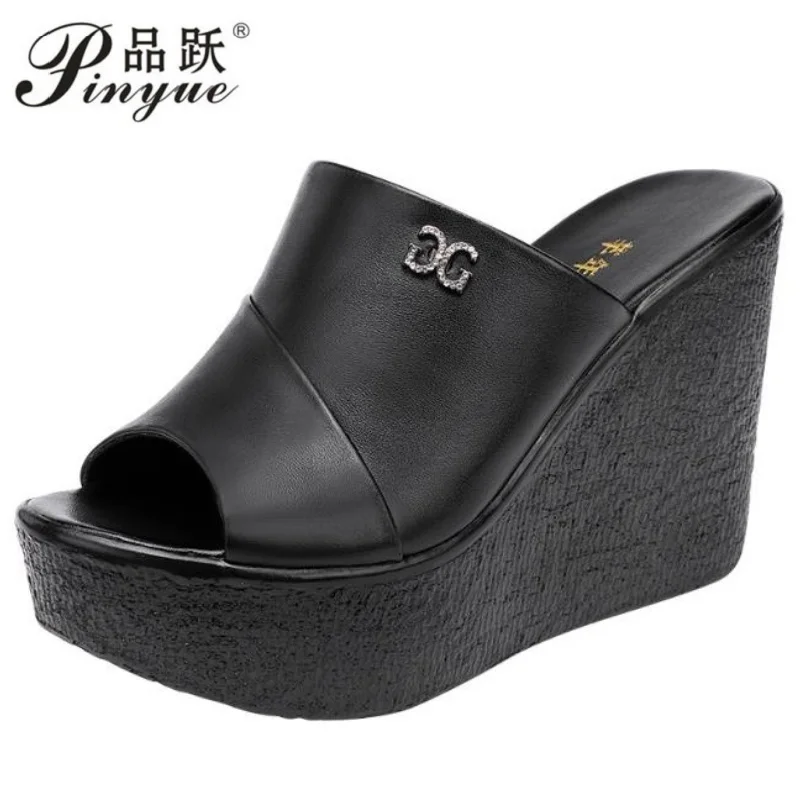 Plus Size 32-43 High Heels Slippers Women Wedding Shoes Summer diamond Cutout Platform Wedges Slides Ladies Slippers for Office
