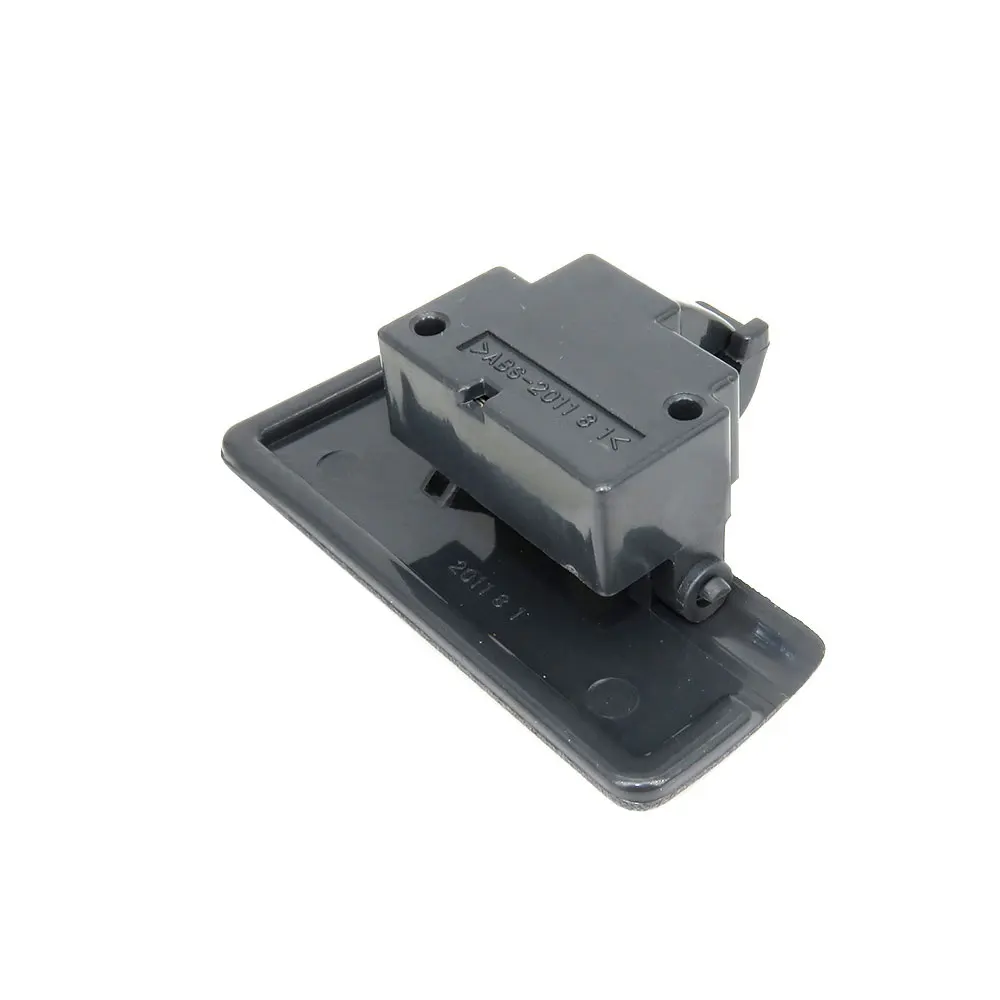 1pc Car Glove Box Buckle Car Inner Storage Box Lid Cover Car Toolbox Buckle Auto Interior Accessories For Suzuki SX4 Swift