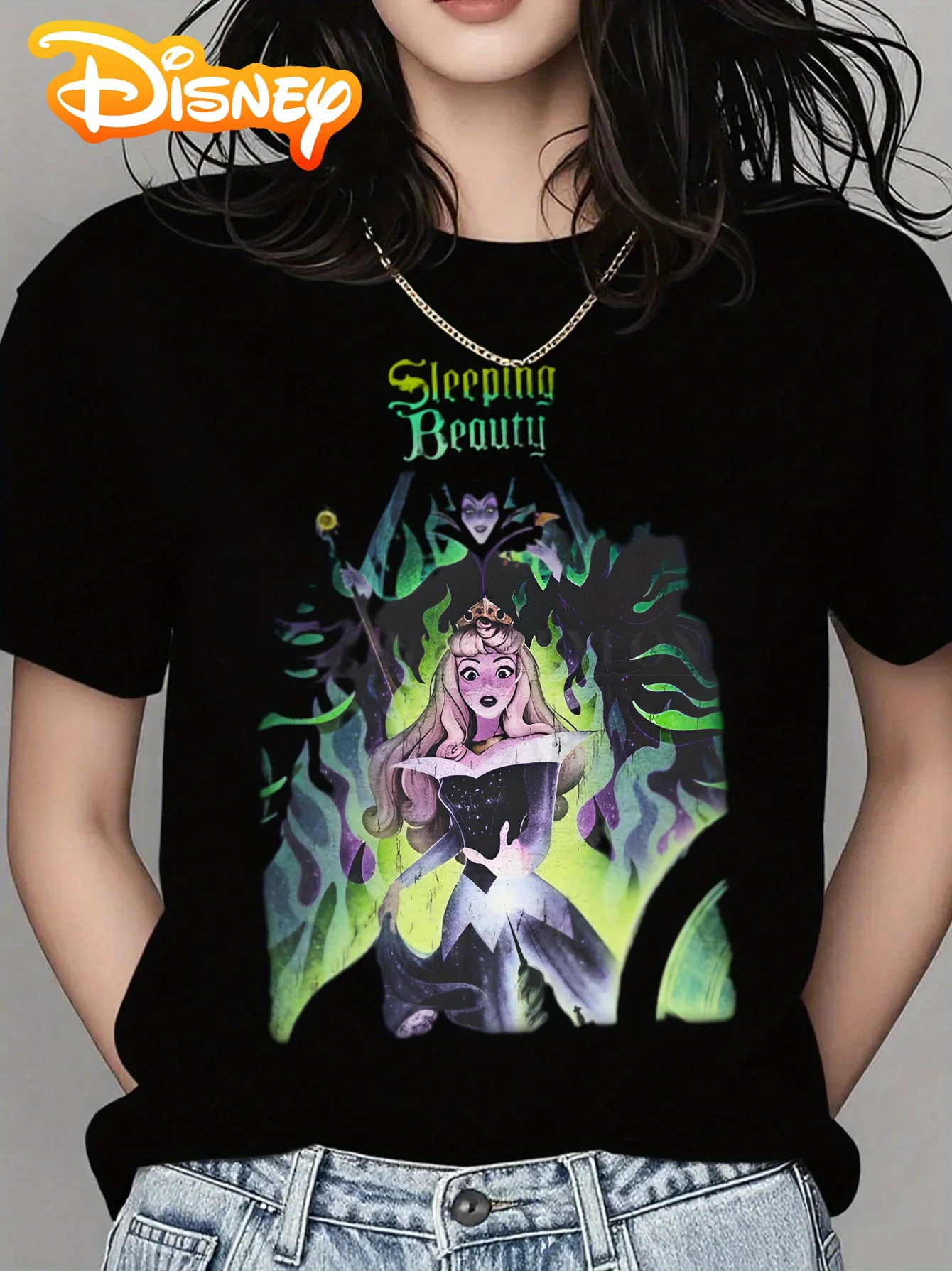 Camiseta de villano de la Bella Durmiente de Disney para mujer - Maléfica y hadas (Flora, Fauna, Maléfica similar a Aurora) Cuello redondo gráfico