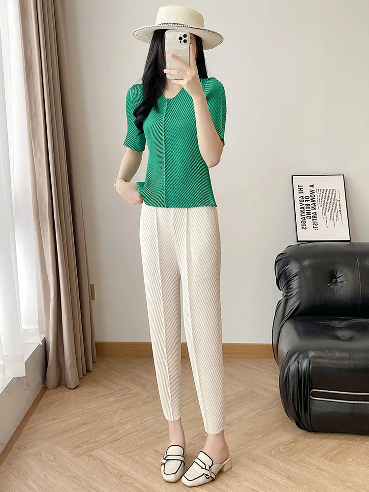 Women's Loose Fit Short Sleeve T-Shirt Pleated Elastic Summer New Style plus Size Slimming Trendy Fish Scale Pattern Polyeste...
