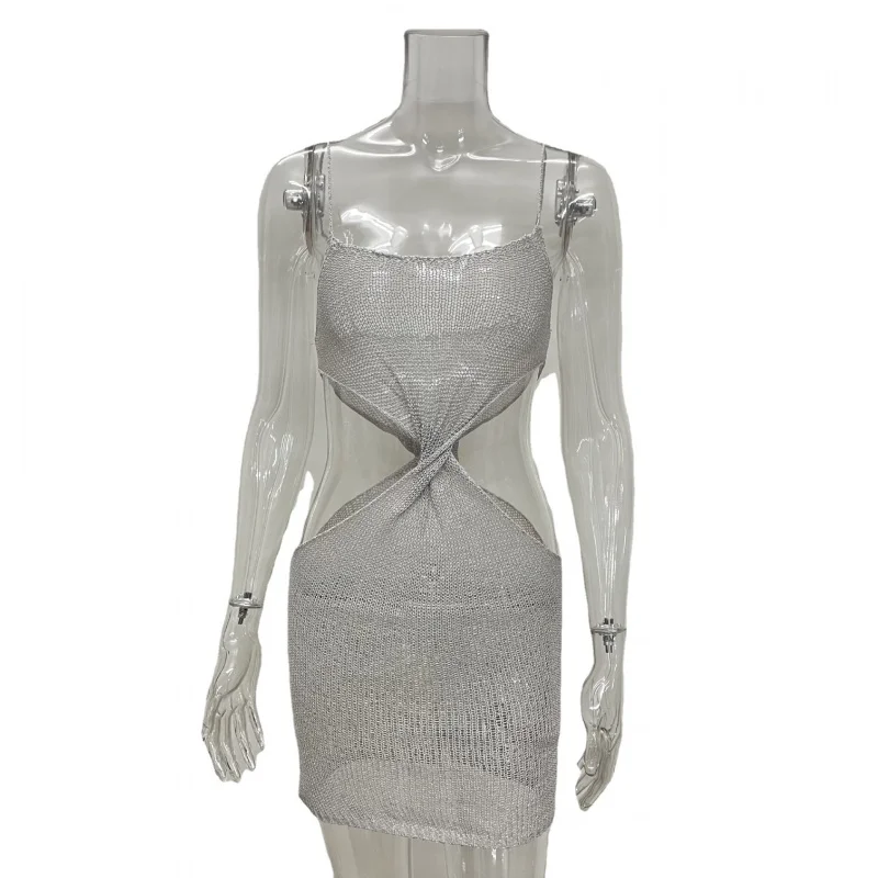 Abbigliamento da donna europeo e americano 22 New Hot Girl Abito sexy con fionda ritagliata senza schienale per l'estate da donna