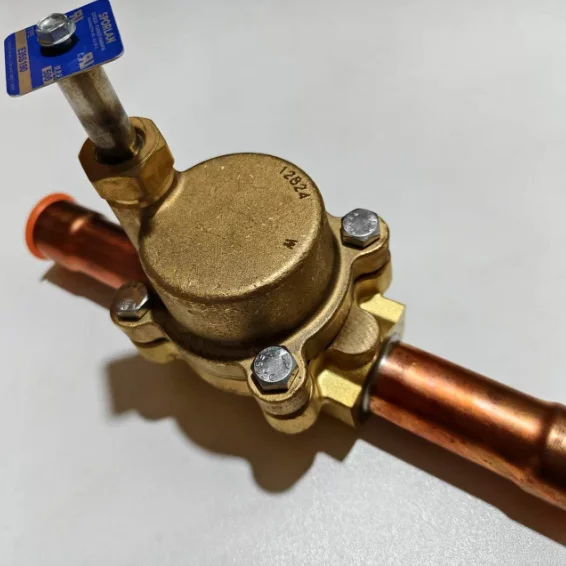 

НОВАЯ китайская заводская цена, детали винтового компрессора крана RTHD, электромагнитный клапан основной масляной цепи VAL08781