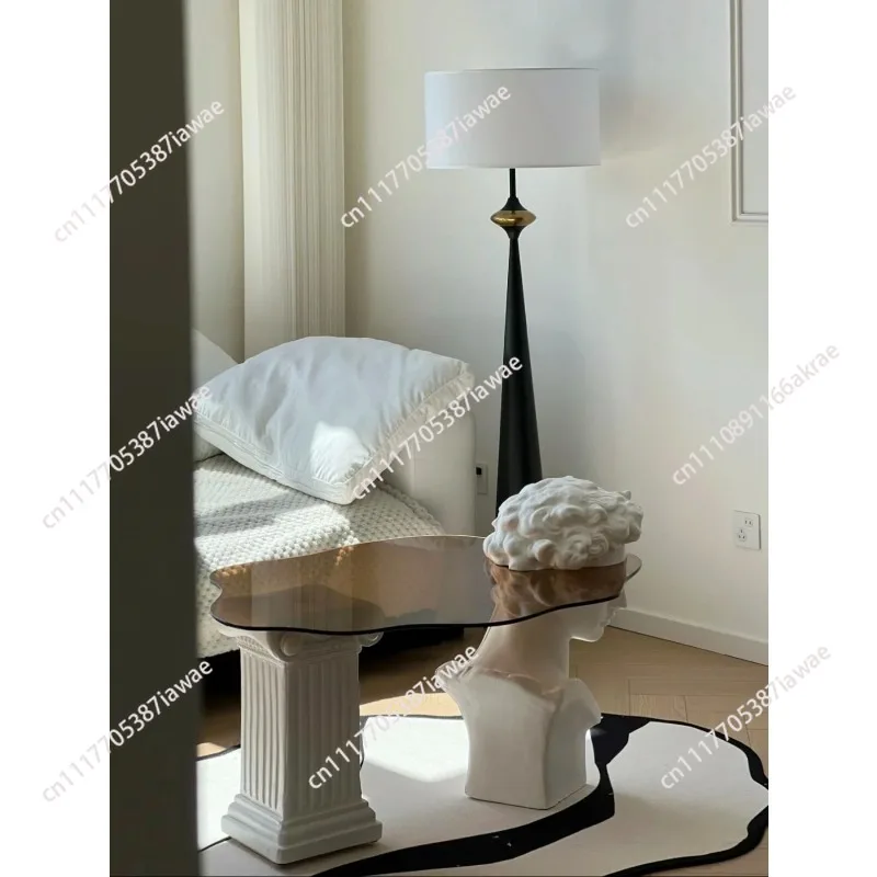Designer modern simple light luxury art coffee table David coffee table room living room household small apartment coffee table