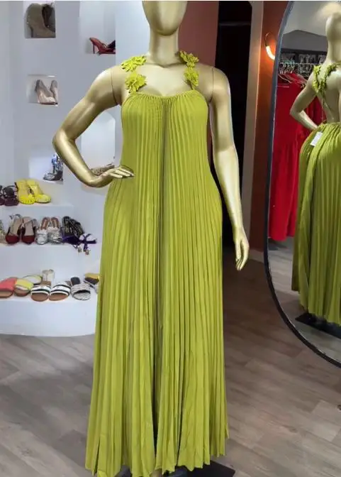 Roupas femininas elegantes 2025 primavera e verão novo item doce e fresco camisola exposto volta pressão vestido plissado saia longa