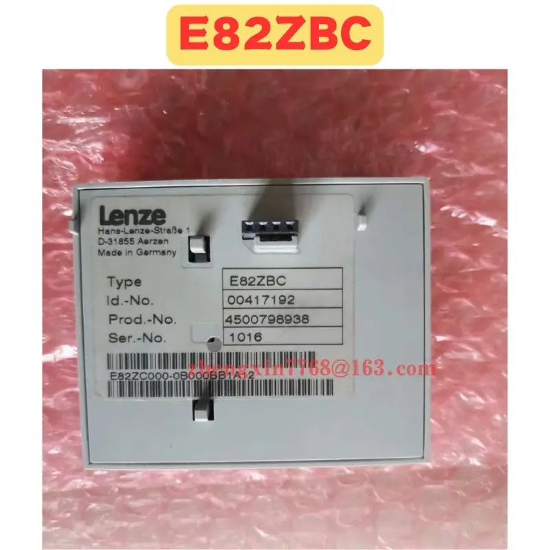 

Панель управления преобразователем частоты б/у E82ZBC Нормальная функция протестирована нормально