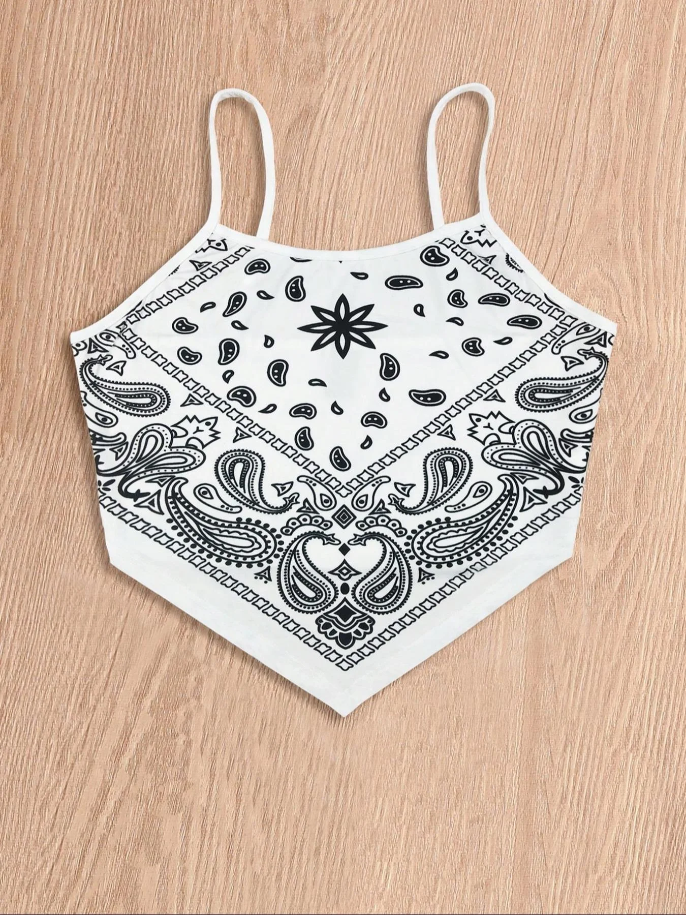 سترة بوهو ستايل برقبة مربعة، قماش خفيف الوزن وجيد التهوية، مطابقة مثالية لملابس الصيف غير الرسمية، تصميم عصري لفياري