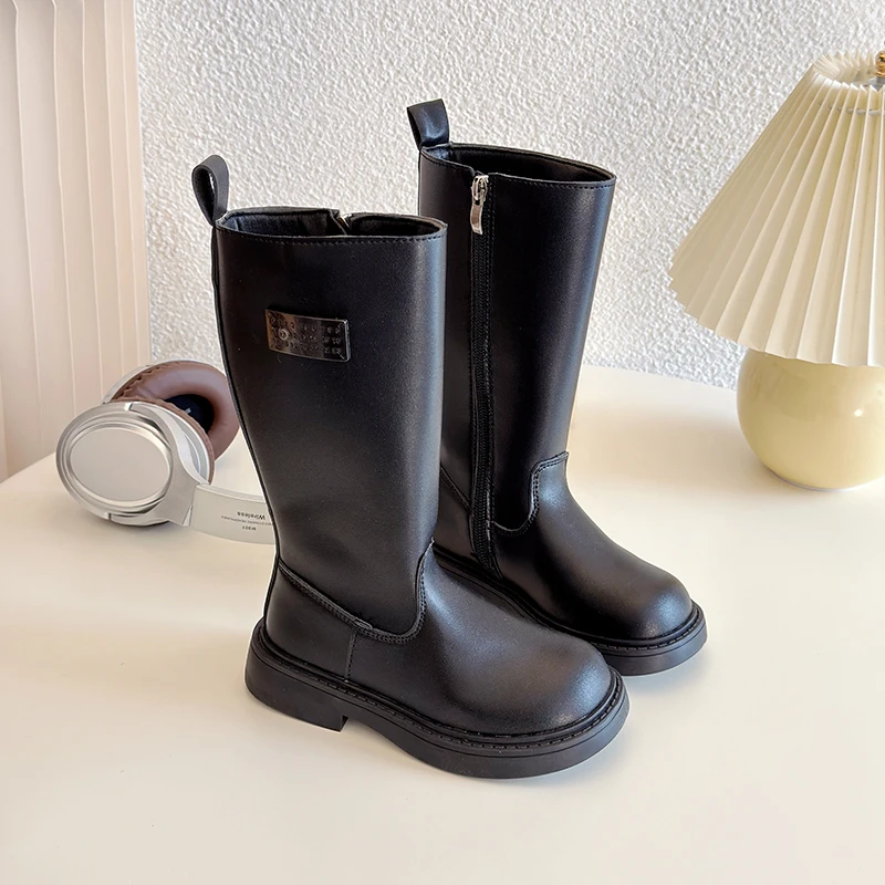 

Модные черные сапоги для девочек, осень-зима 2024, новые детские сапоги до колена, простые стильные детские сапоги из мягкой искусственной кожи для девочек