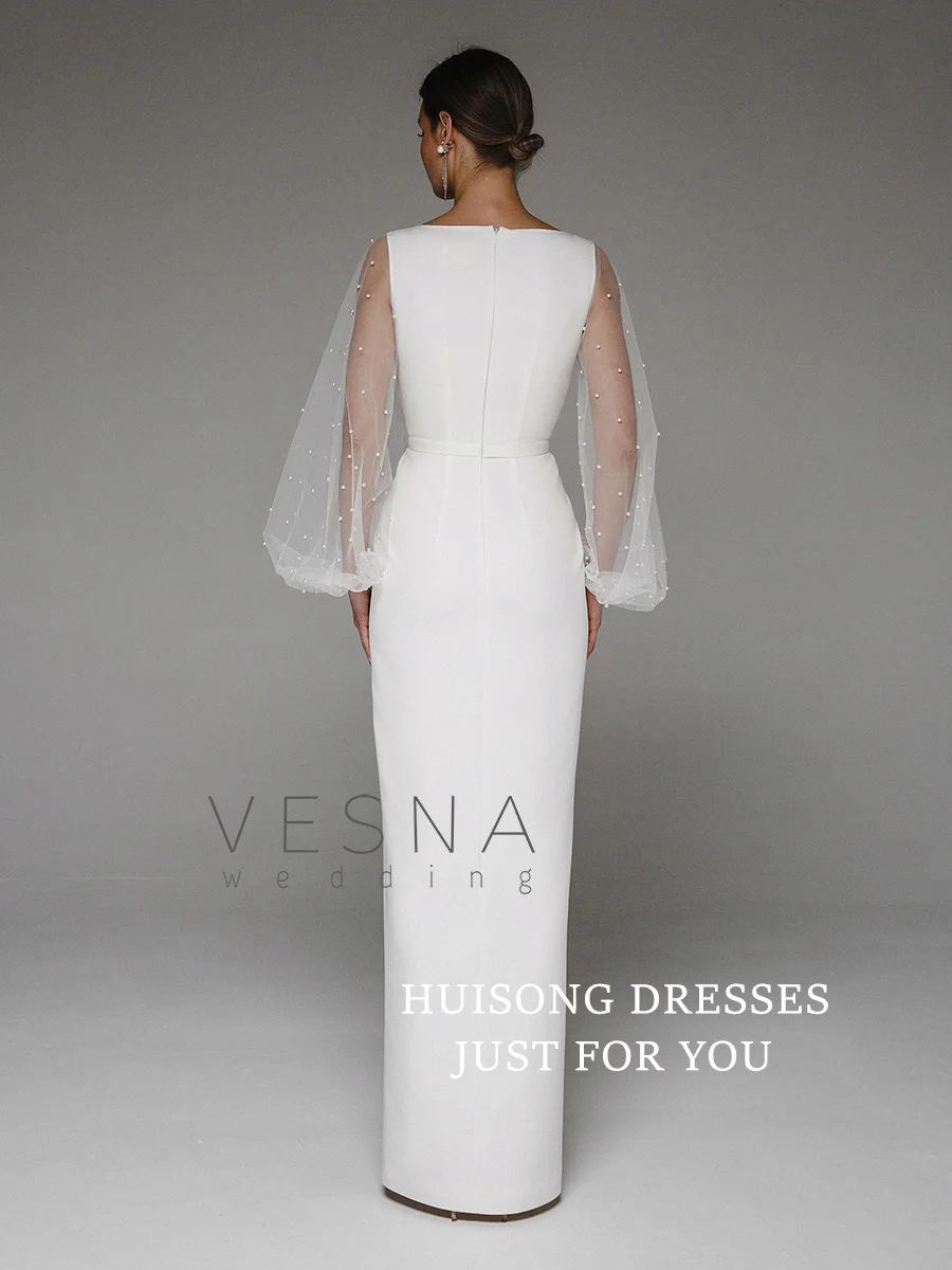 HUISONG Personalizado Cetim Sereia Vestidos de Casamento Pérolas Com Decote Em V Mangas Compridas Lado Dividir Praia Vestido de Noiva с iyoдебное пла coiе