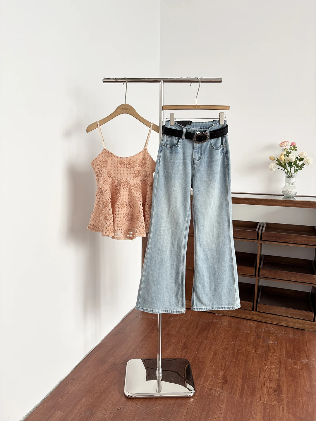 

Summer 2026 High Waist Slimming Women's Denim Jeans Four-way Stretch Chic Washed Wide Leg Pants Korean Style Simple Design