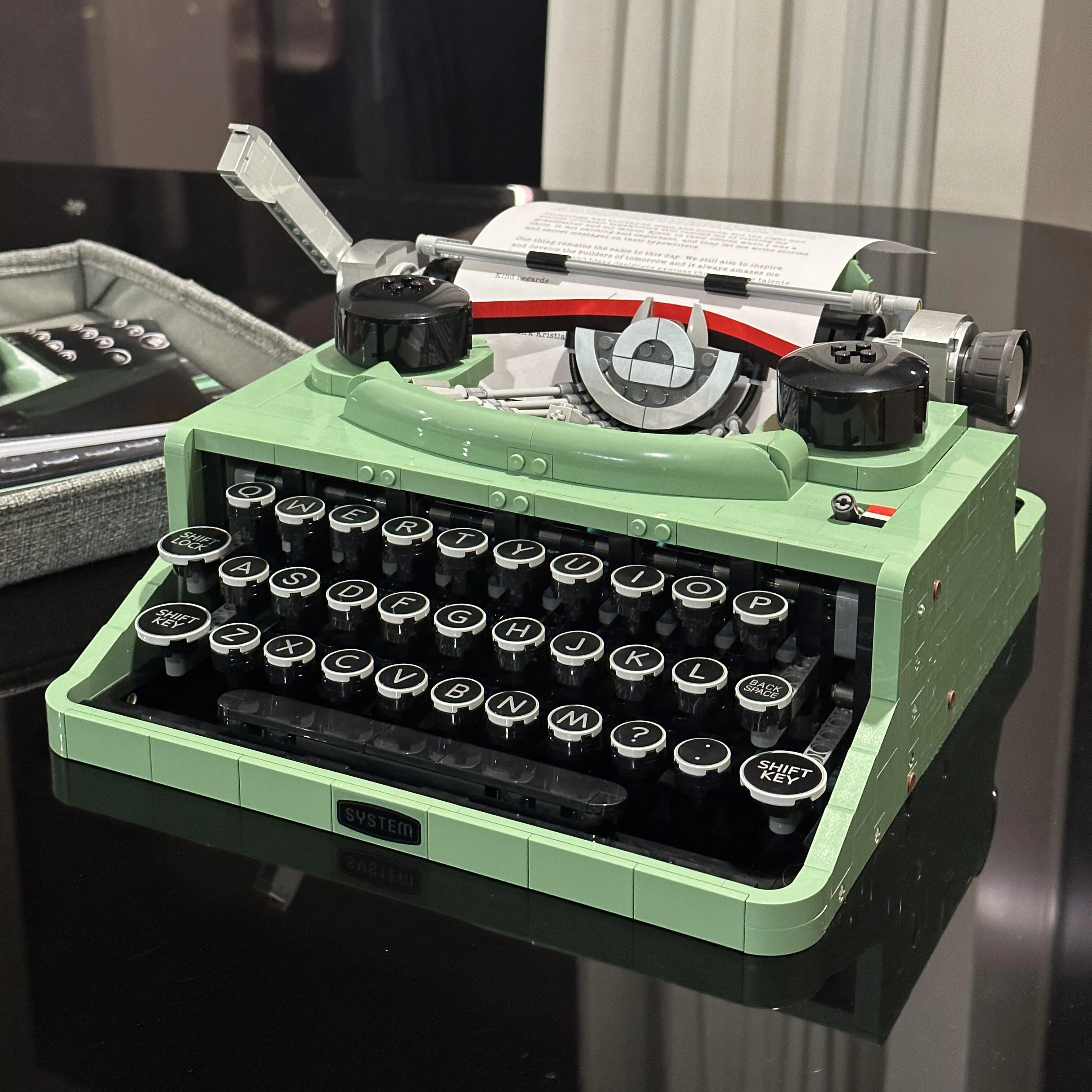 

2079PCS Ideas Classic Typewriter Model Building Blocks Construction Bricks Toy Home Decoration Best Gift For Kids Children