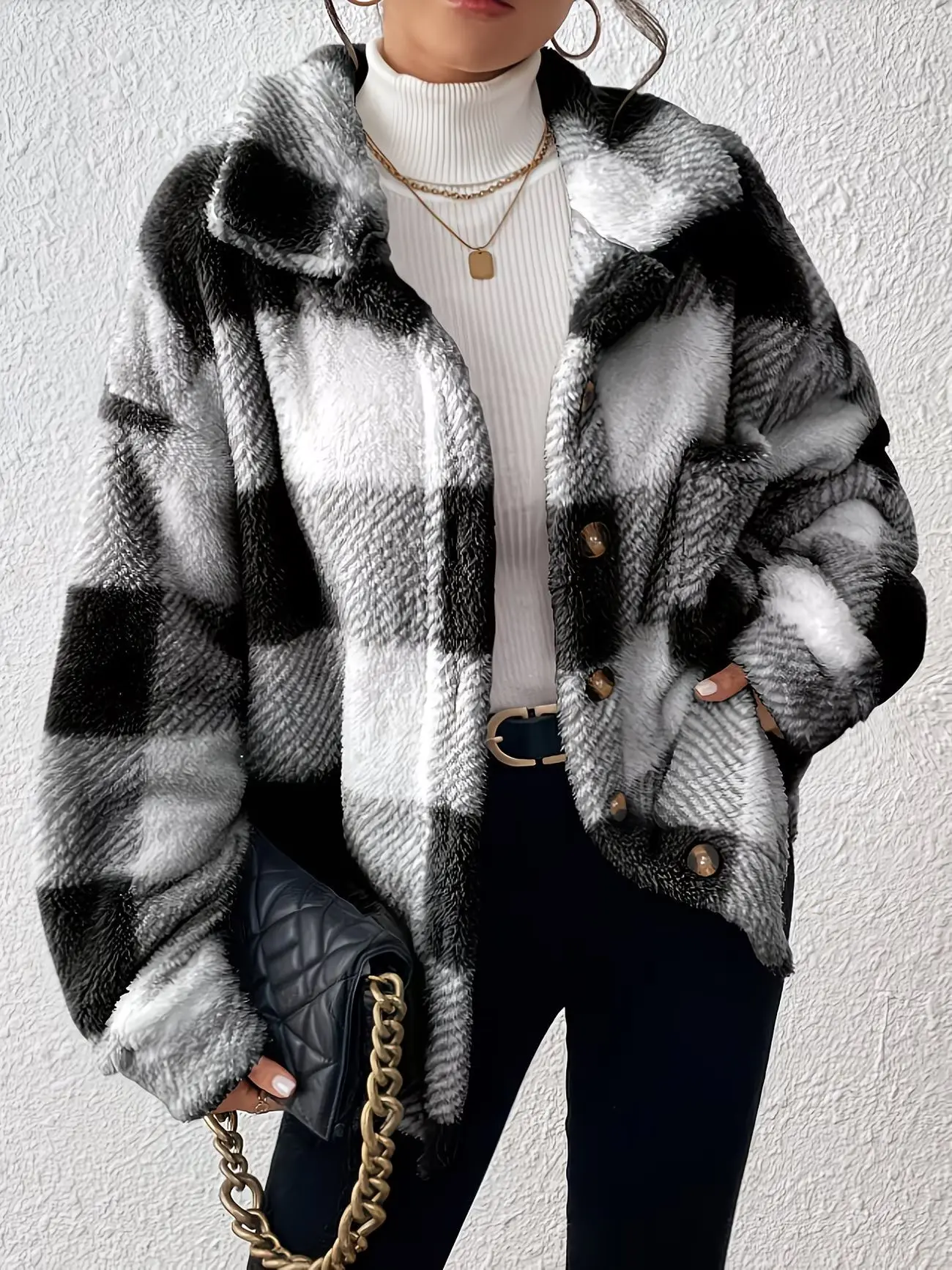 Womens Oversized Plaid Sherpa Jacket Fluffy Fuzzy Long Sleeve Button Up Casual Check Shacket Autumn Winter Warm Coat With Pocket