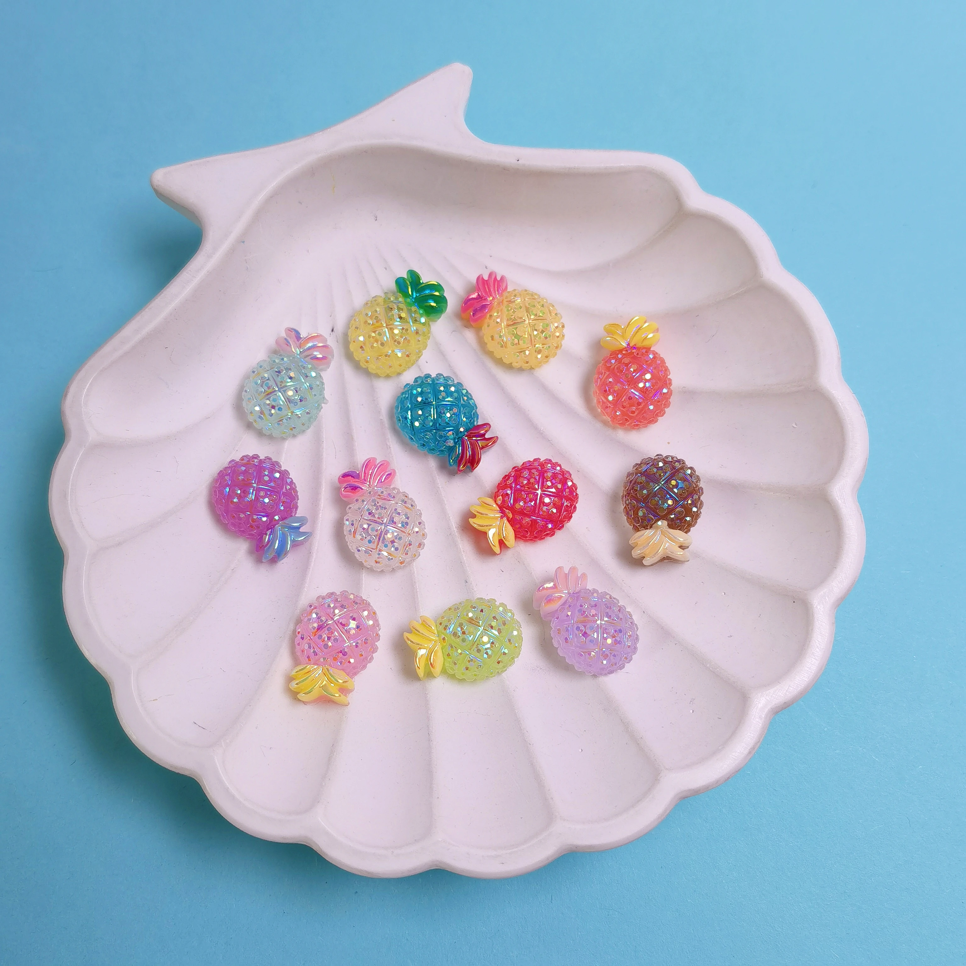 Resin Colorful Painted Shiny Mini Pineapples Figurine Flatback Stone Scrapbook DIY Manicures Appliques Accessories Crafts