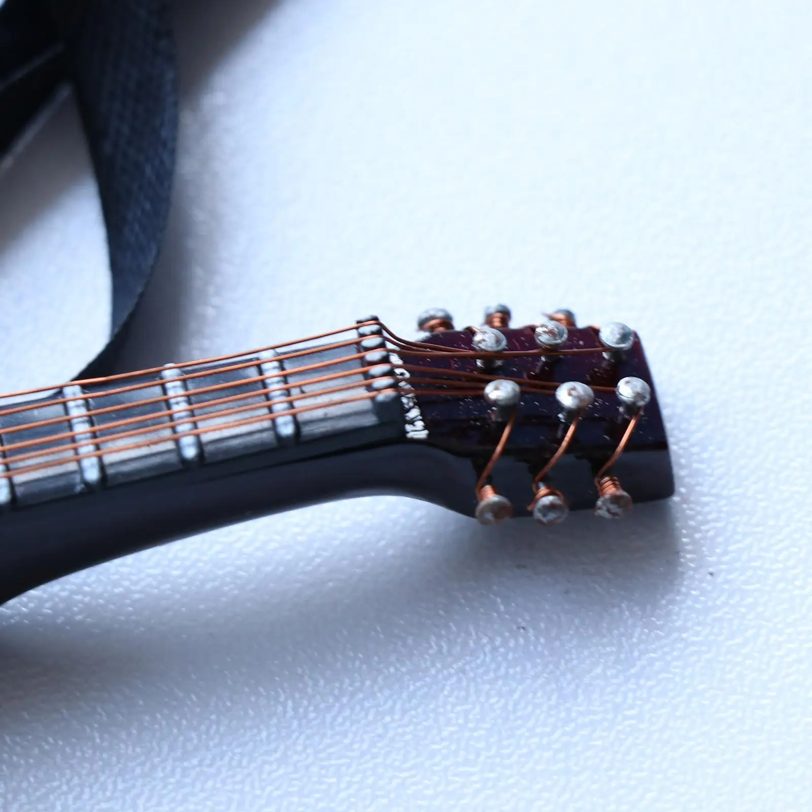 Wooden Miniature Guitar Model Dollhouse Musical Instrument for 1 12 Scale Dollhouse Accessories and Artists Decor