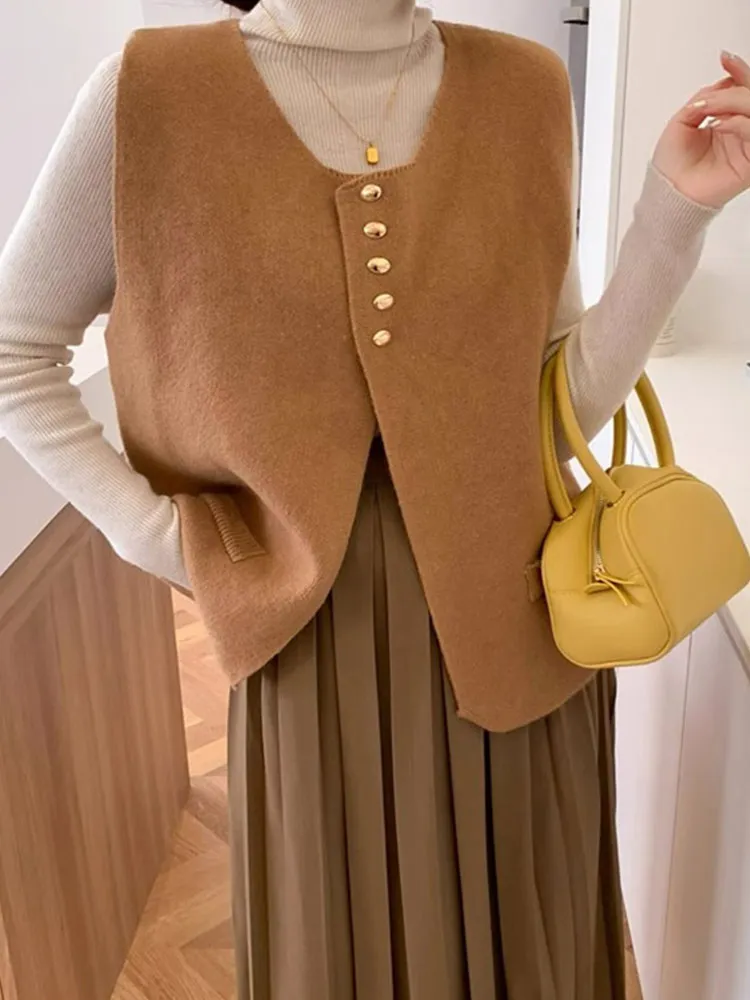 

Корейский цветной топ без рукавов, свободная повседневная многослойная верхняя одежда, новая модная майка на пуговицах