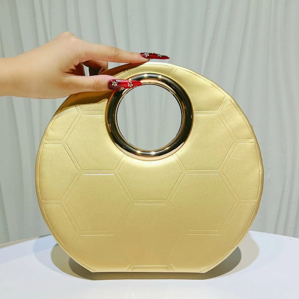2026 Handbag Banquet Romantic Wedding Evening Dress Chain Messenger Dinner Bag