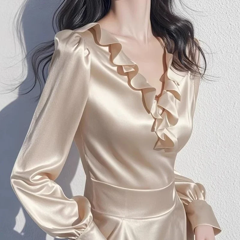 

Flare Temperament Ruffles Satin V-neck Long Sleeve Bottoming Shirt Clothing Spring Summer Simplicity Solid Color Blouse XQ41