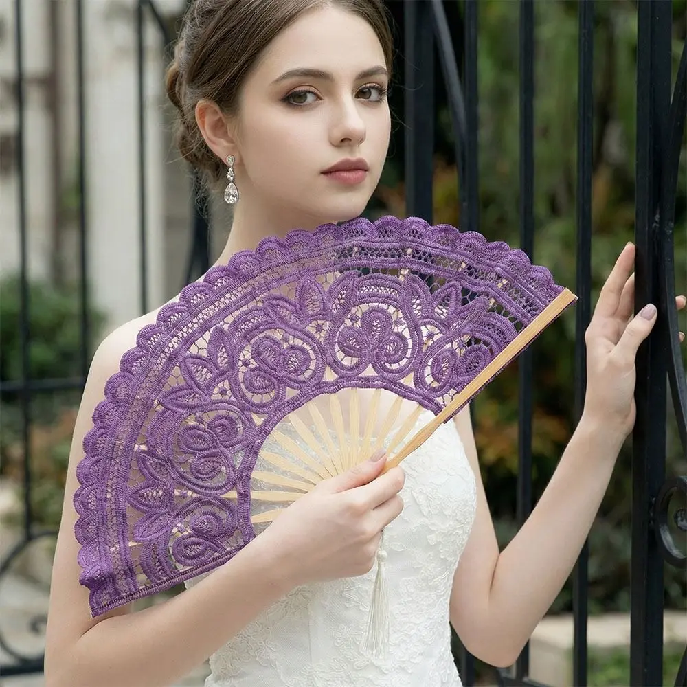 Lace Vintage Lace Hand Fan Tassel Pendant Hollow Ribs Embroidered Folding Fan Elegant Style 27cm Size Dance Handheld Fan