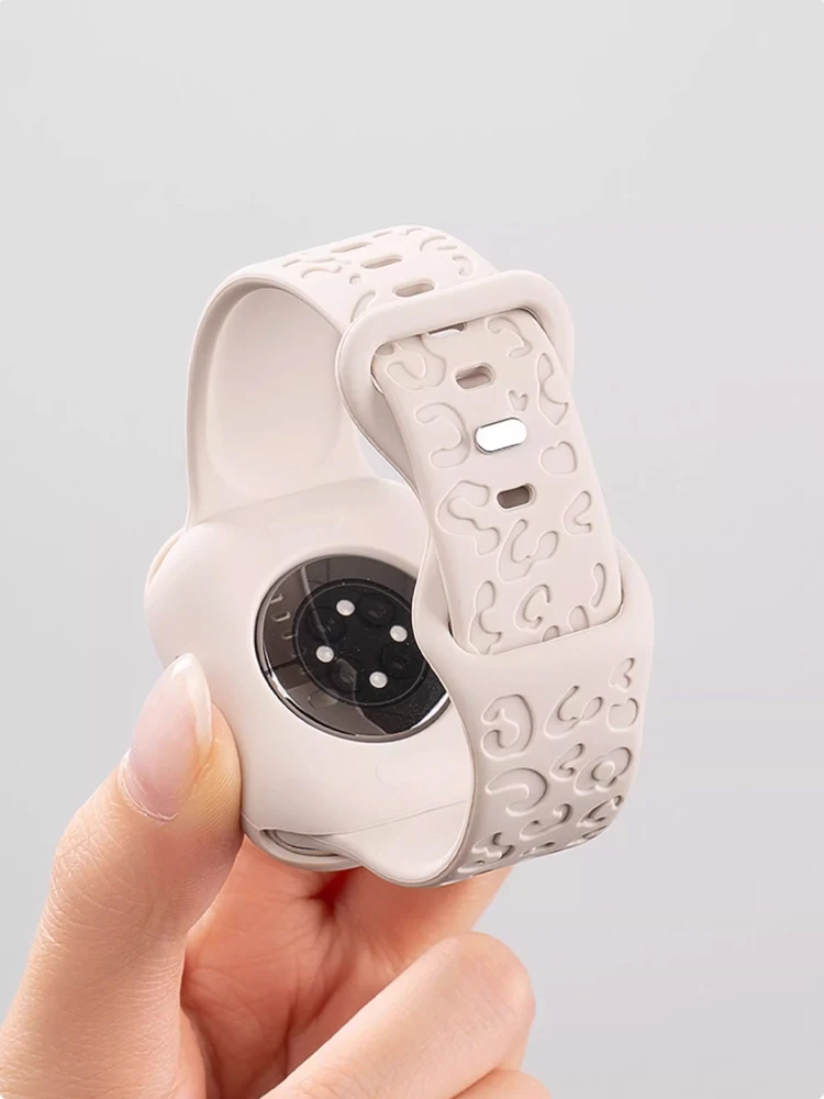 Engraved leopard Strap For Apple Watch Band 46mm 42mm 44mm 49mm 41 45mm Silicone correa Bracelet Series 11-10 8 9 7 SE Ultra 2 3