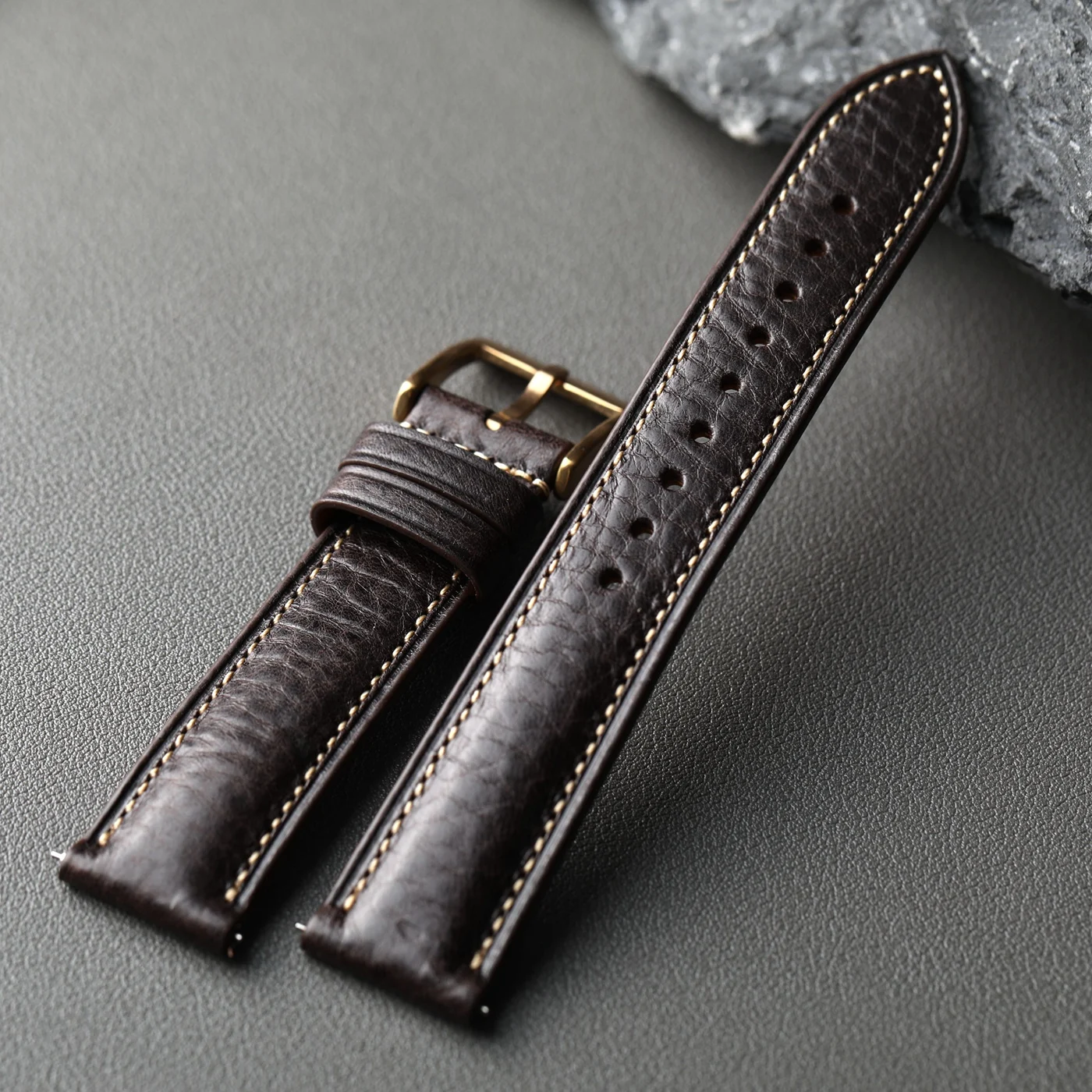 Handgefertigtes italienisches MBOX-Armband aus hochwertigem Rindsleder, 18 19 20 22MM Schnellverschluss-Uhrenarmband, kompatibel mit Smartwatch-Armbändern. – Detail 4