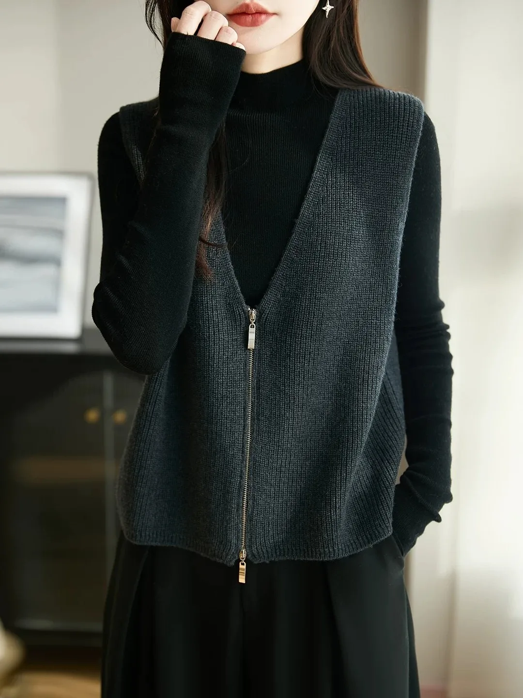 Women's Knitted V-Neck Open Cardigan Vest High Waist Double Zipper 2026 Spring Autumn Fashion Layering Top Warm Polyester Acr...