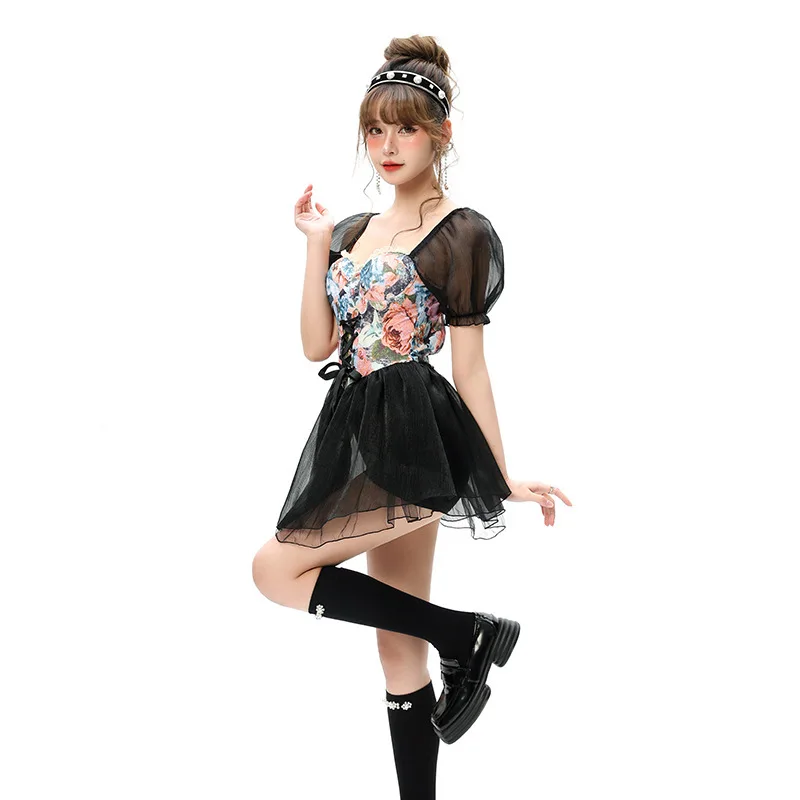 Traje de baño coreano de talla grande estilo falda de primavera caliente para estudiantes traje de baño de manga corta estilo de hadas traje de baño de una pieza para mujer que cubre el vientre