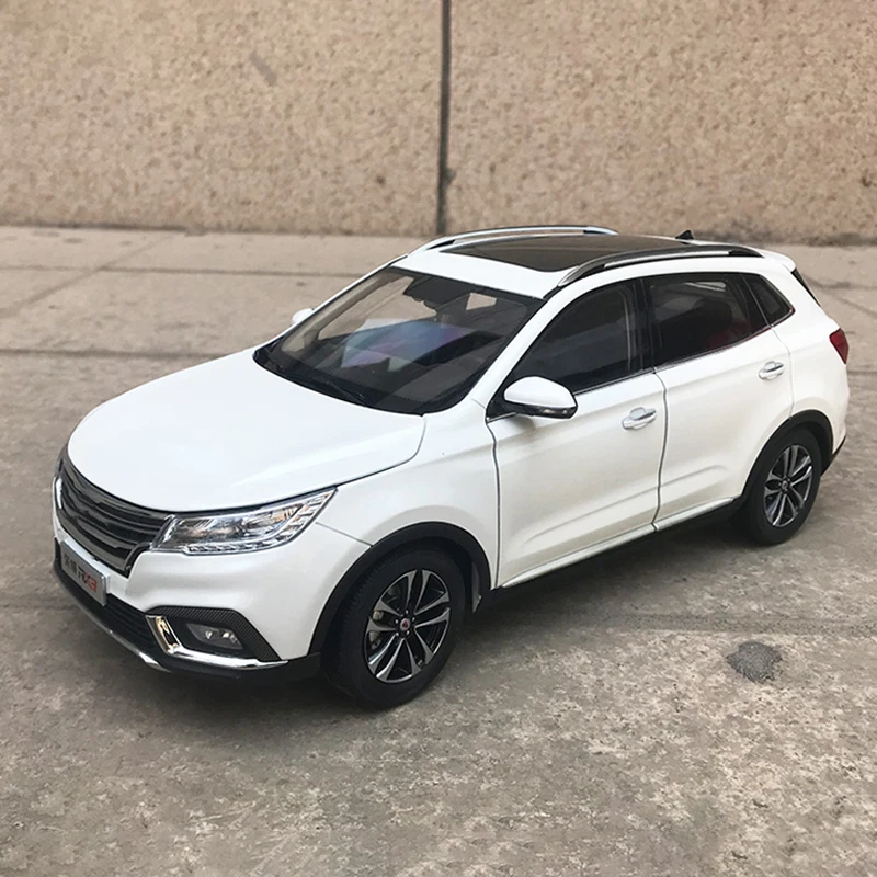 

Литый под давлением сплав масштаб 1:16 ROEWE RX3 внедорожник модель автомобиля взрослые игрушки классика сувенир коллекция подарки статический дисплей