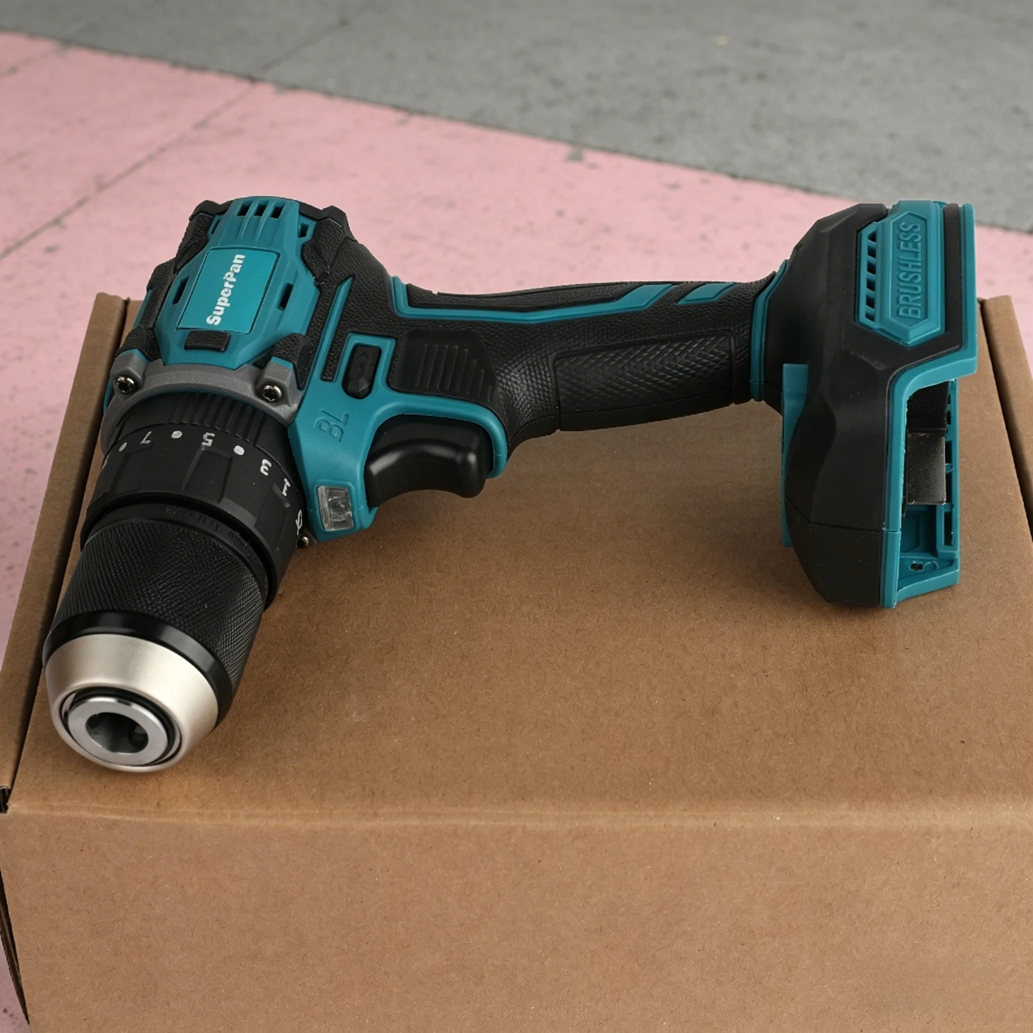 

20V Easy-Use Cordless Drill, Simple Operation, 24+1 Torque, Ideal for Beginners & Home Users, Bare ，For Makita Battery pin