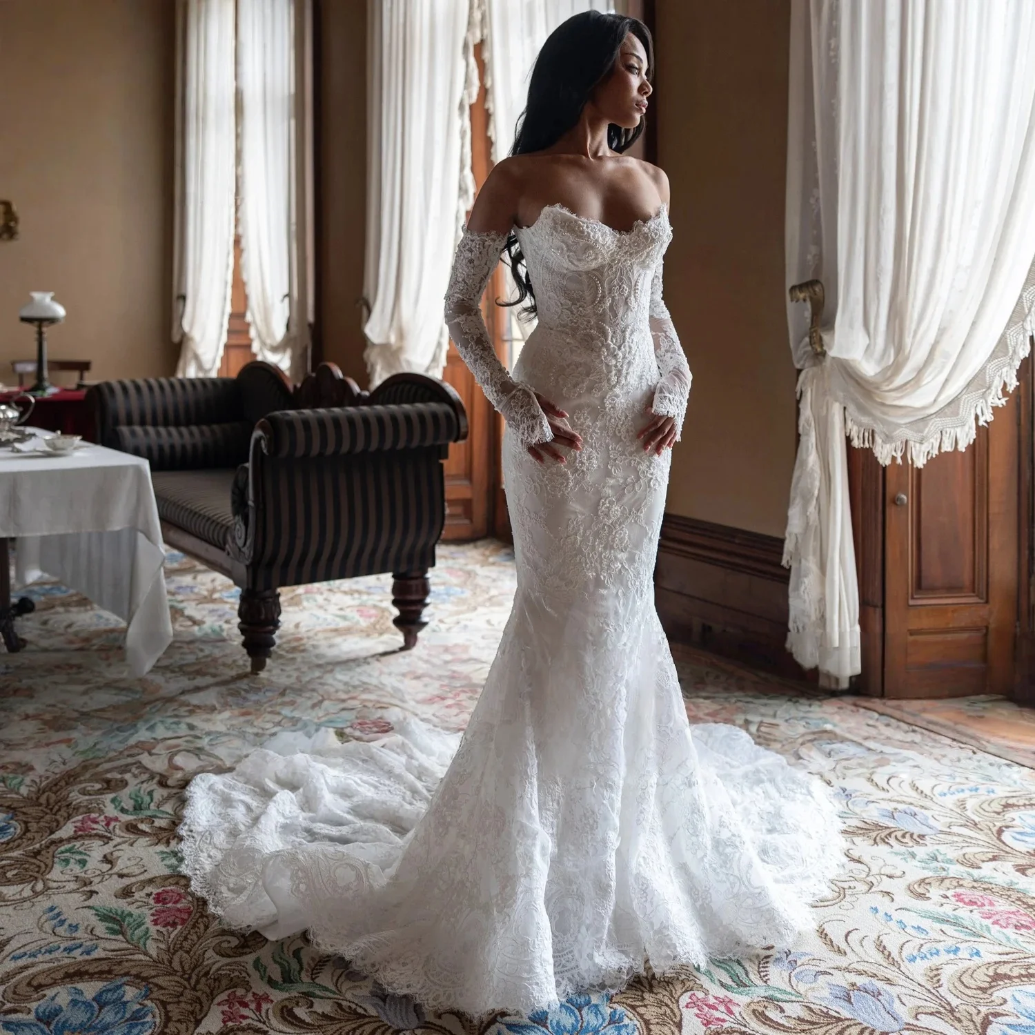 Exquisite Beading Sweetheart Long Sleeve Mermaid Wedding Dress Gorgeous Appliques Sweep Train Trumpet Bridal Gown Customized