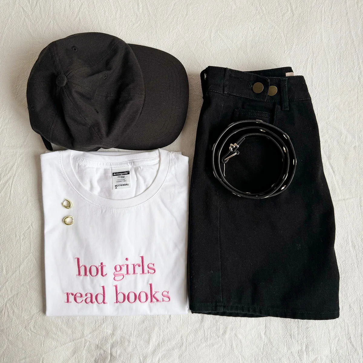 Hot Girls Read Books Letters Embroidered White T Shirts Women Loose Cotton Summer Short Sleeve Tops Ins Fashion Casual Tees