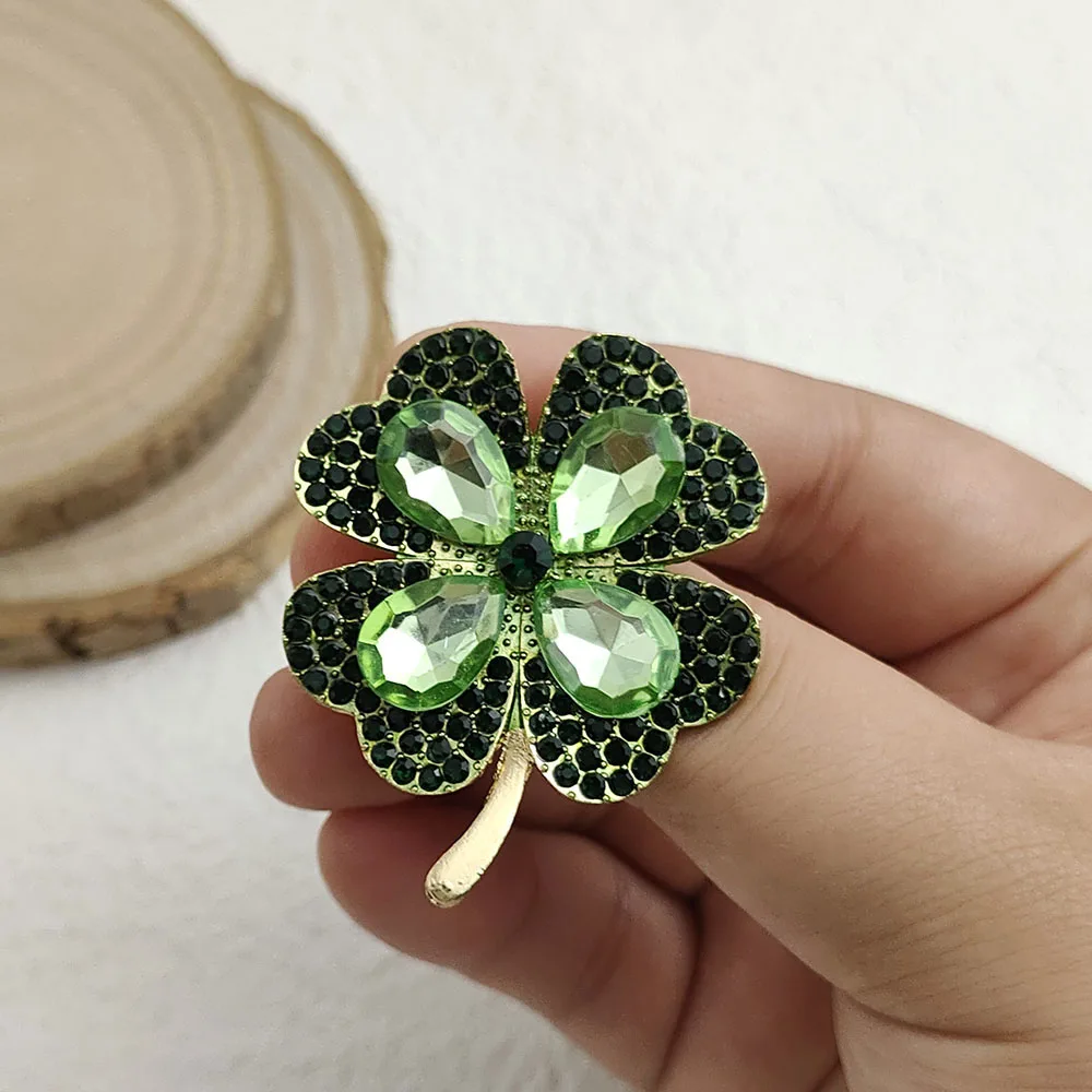 بروش أزياء البرسيم حجر الراين، شارة حقيبة ممتعة، دبوس طية صدر السترة للرجال والنساء معاطف وبدلات، هدية مثالية للأصدقاء #6