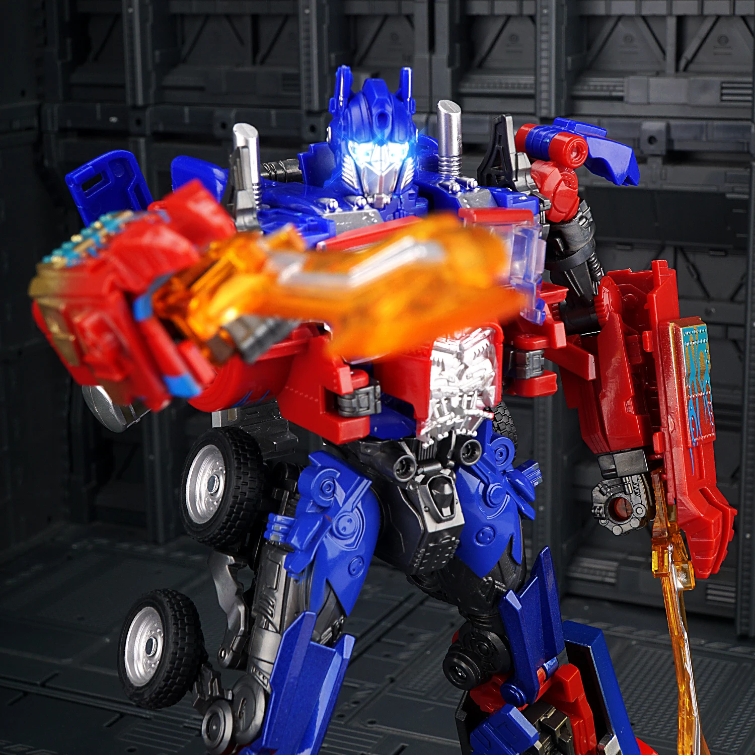 NEW Transformation Robot Toys Optimus Prime‌ Commander Action Figure Model Deformation Truck Head Alloy Edition Robot Cars OP view 4