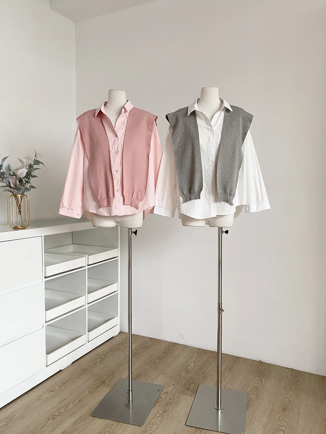 

Spring 2026 Casual Chic Long Sleeve Commuter Women's Shirt Pure Color Shawl Versatile College Style Polyester Fiber Blouse