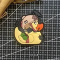 duck right